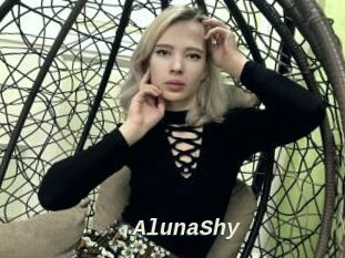 AlunaShy