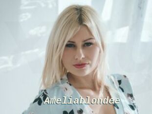 Ameliablondee