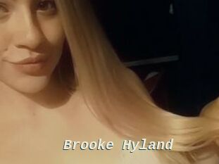 Brooke_Hyland
