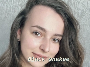 Black_snakee
