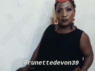 Brunettedevon39