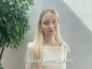 Dareleneclose