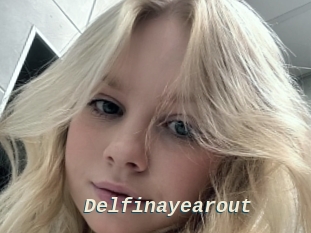 Delfinayearout