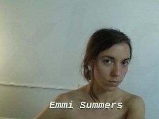 Emmi_Summers