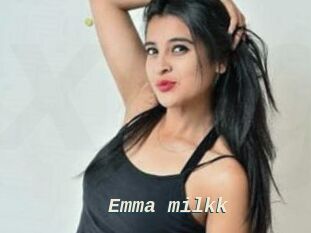 Emma_milkk