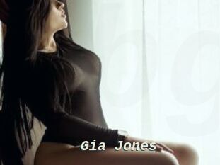 Gia_Jones