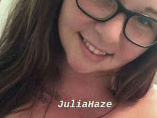 Julia_Haze