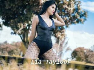 Lia_Tayloor