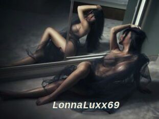 LonnaLuxx69