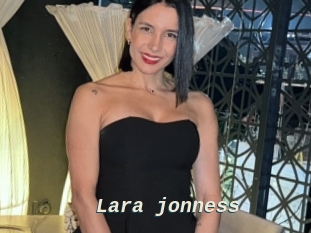 Lara_jonness