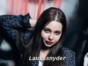 Laurasnyder