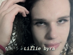 Lillie_byra