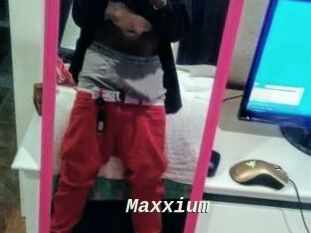 Maxxium