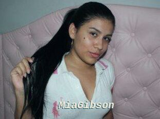 Mia_Gibson