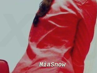MiaSnow