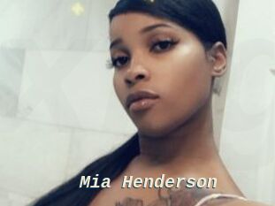 Mia_Henderson