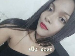 Mia_scot