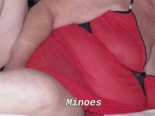 Minoes