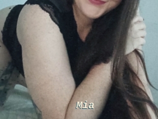 Mia