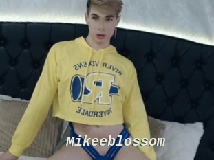 Mikeeblossom
