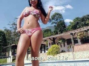 Naomy_Smalls