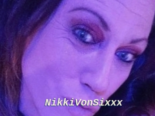 NikkiVonSixxx