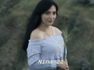 Nina_22