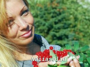 Naiiasolid