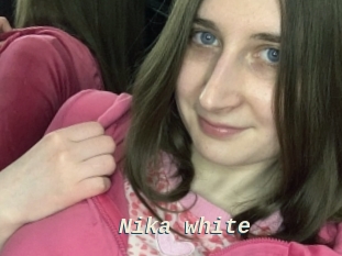 Nika_white