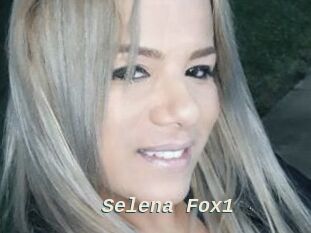 Selena_Fox1
