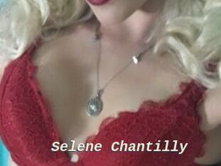 Selene_Chantilly