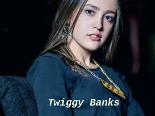Twiggy_Banks