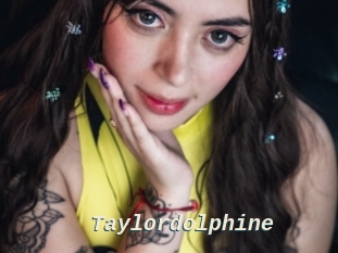 Taylordolphine