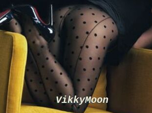 VikkyMoon