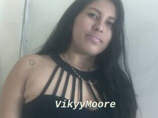 VikyyMoore