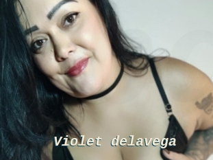 Violet_delavega