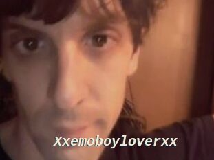 Xxemoboyloverxx